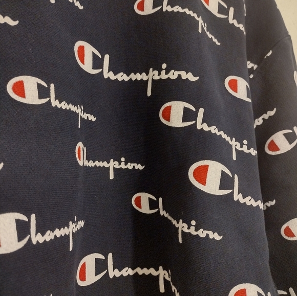 Champion Women Reverse Weave All-over Logo Cropped Cut Off Crewneck - Picture 8 of 9